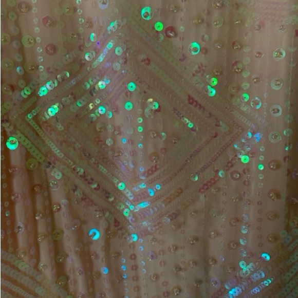 Bebe Dress - Picture 4 of 7